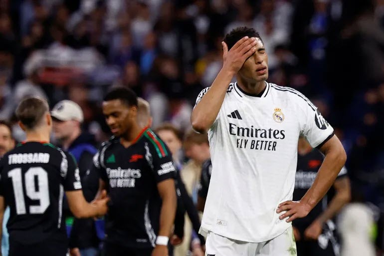 Real Madrid theo vết xe đổ thời "Los Galacticos 1.0": Vẫn sai lầm từ "ông trùm" - 1