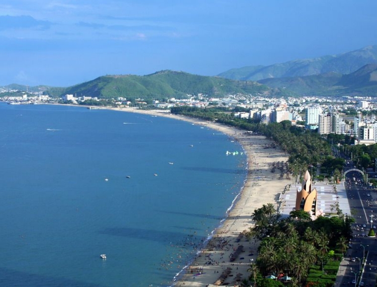 Gợi ý hành trình trải nghiệm mùa hè rực rỡ tại Nha Trang