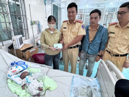 CSGT kịp thời đưa cháu bé nguy kịch đến bệnh viện