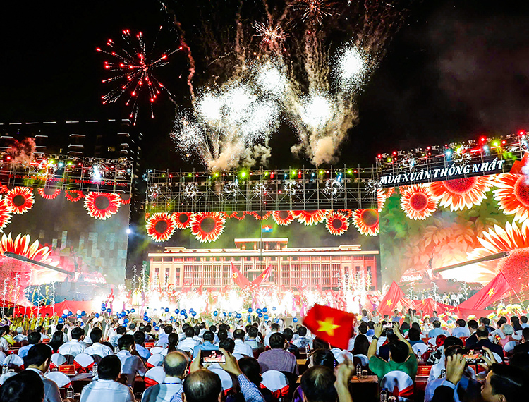 ‘Mùa Xuân Thống Nhất’ – Ngân vang khúc khải hoàn tình yêu Tổ quốc