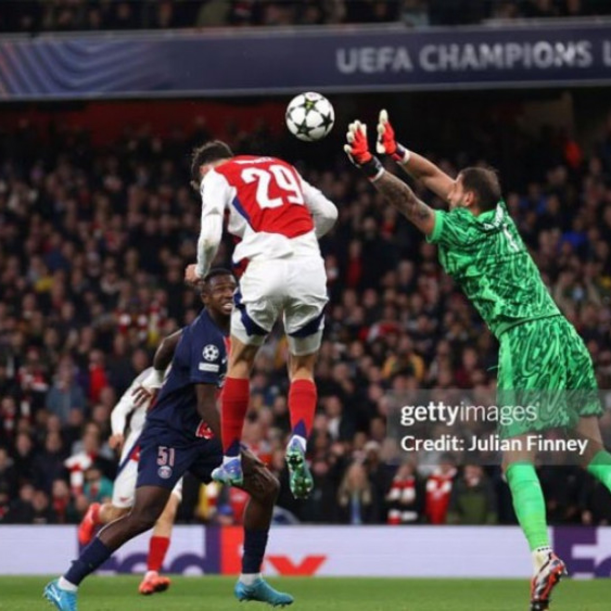  - Arsenal chờ giải mã PSG bán kết Cúp C1: Nhắm tới "tử huyệt" Donnarumma