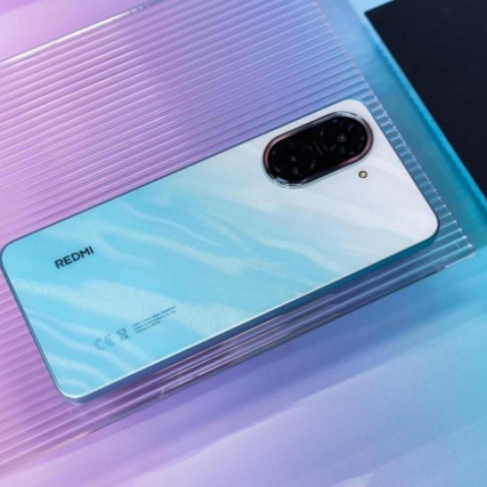  - Điện thoại giá mềm Redmi A5: Camera kép AI 32MP, pin 5.200mAh và màn hình 120Hz