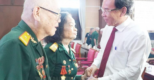 TP.HCM tri ân những người "viết nên" Đại Thắng Mùa Xuân