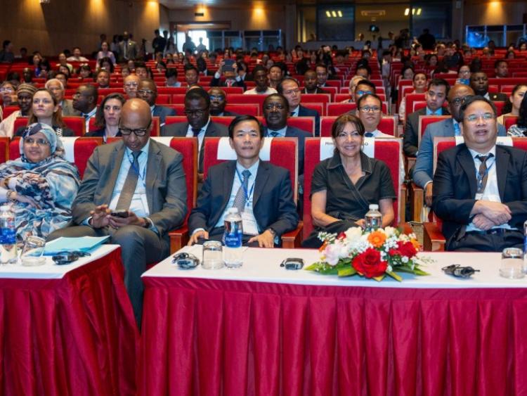 Gần 450 thị trưởng, quan chức và đại diện các thành phố nói tiếng Pháp gặp mặt ở Huế