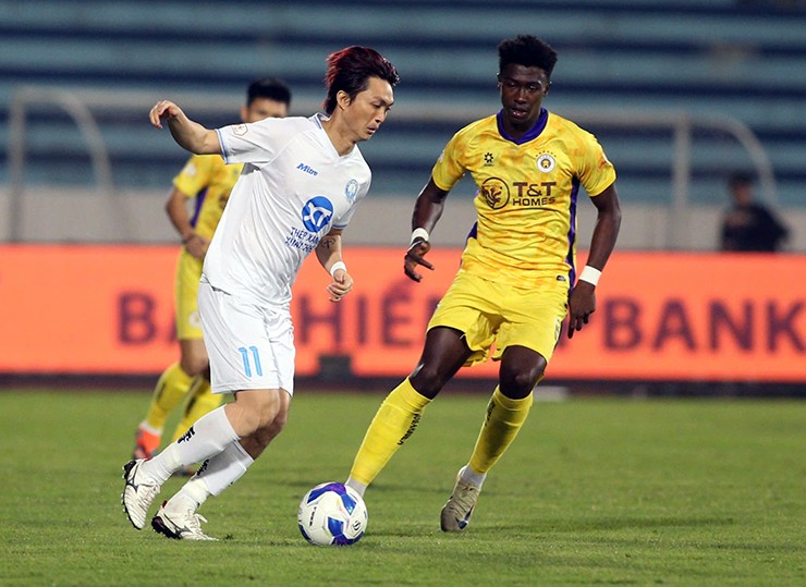 Cuộc đua vô địch V-League nóng trước “chung kết” Hà Nội FC đấu Nam Định - 2