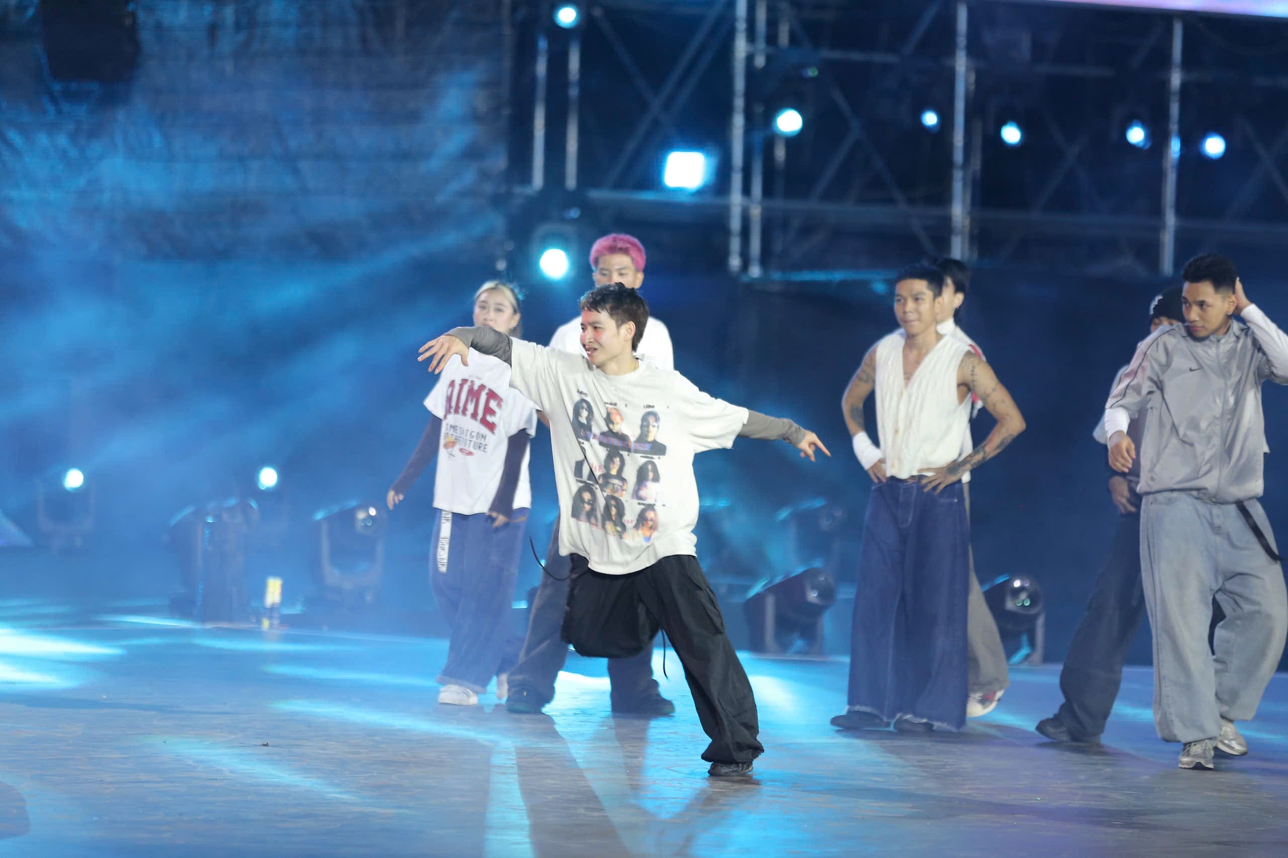 Quán quân Dalat Best Dance Crew 2025 gọi tên BZONE DANCE GROUP và F.E.D CREW - 4