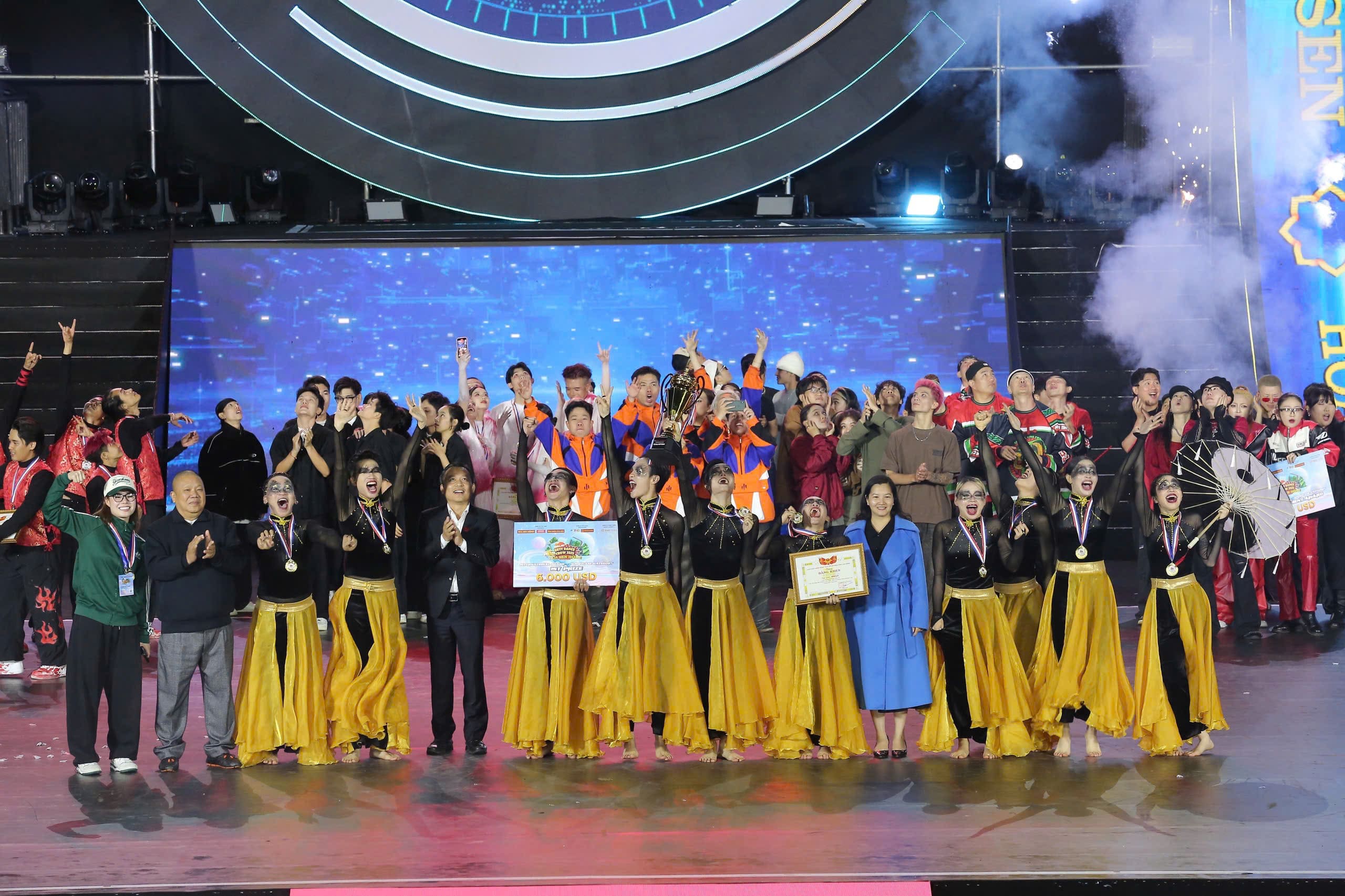 Quán quân Dalat Best Dance Crew 2025 gọi tên BZONE DANCE GROUP và F.E.D CREW - 10