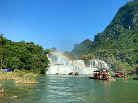 - Không biết mua vé Khu du lịch thác Bản Giốc ở đâu?