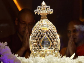  - Cận cảnh xá lợi Đức Phật tại chùa Thanh Tâm