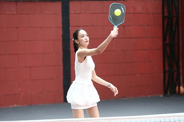 “Hoàng tử xiếc”, hot girl bóng chuyền chăm chỉ tập luyện, chuẩn bị tranh tài giải pickleball YBA 2025 - 2