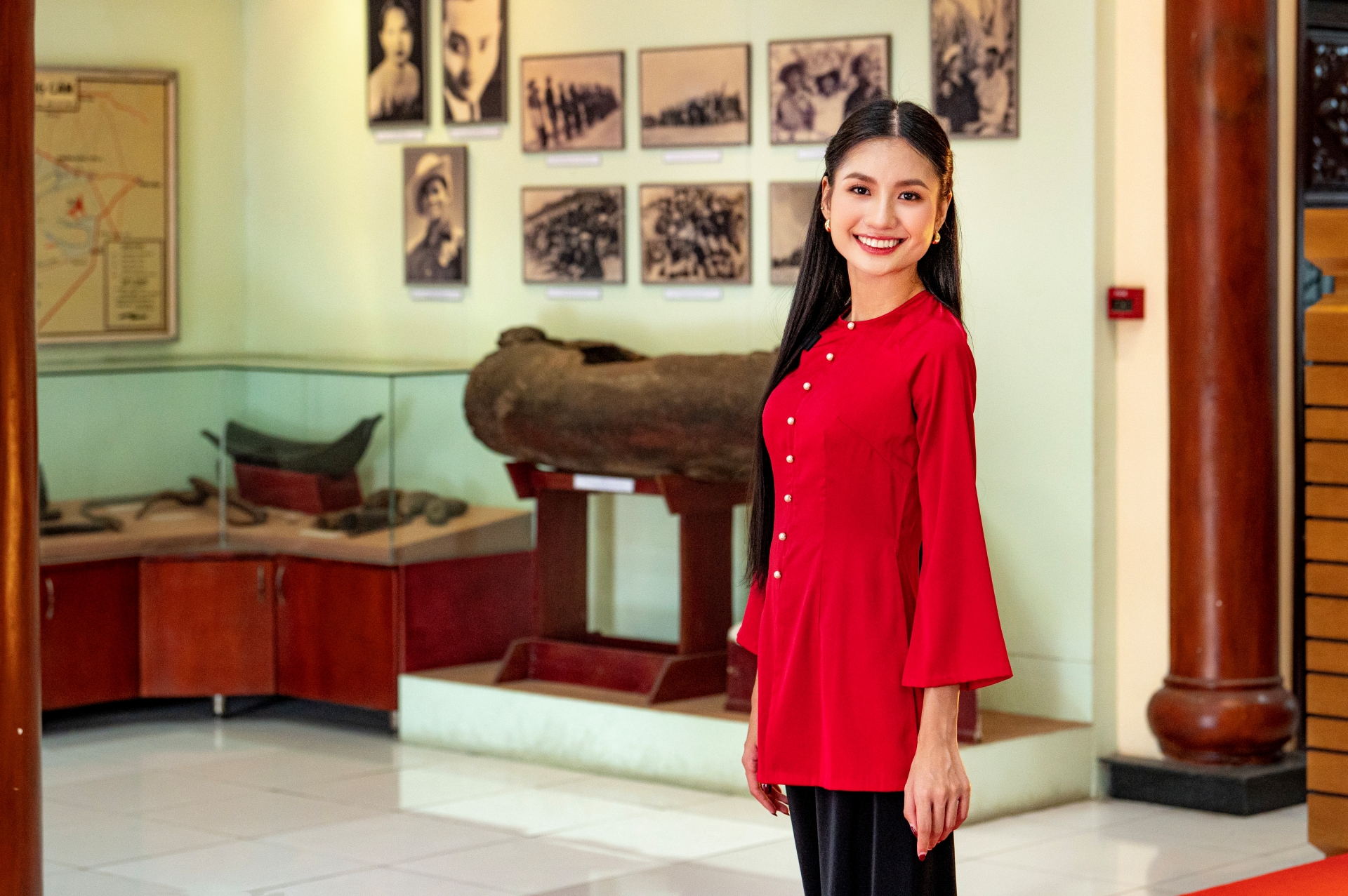 binh chanh binh yen va hao hung qua goc nhin cua hoa hau nguyen thanh ha - 1