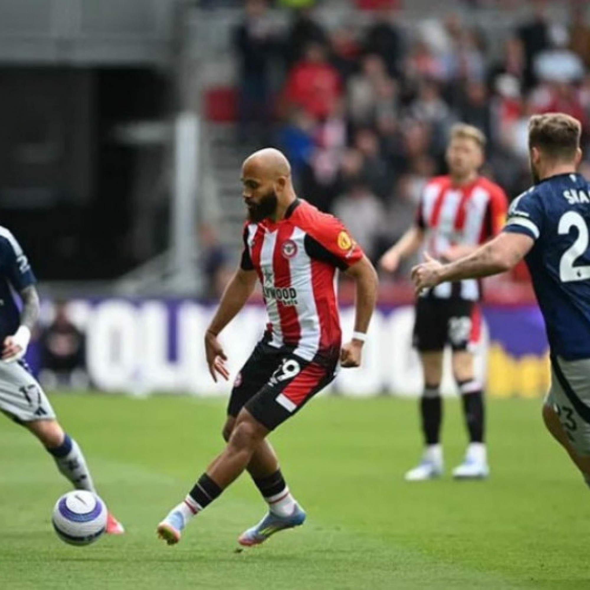  - Video bóng đá Brentford - MU: Mason Mount mở điểm, 2 bàn thua choáng váng (Ngoại hạng Anh)