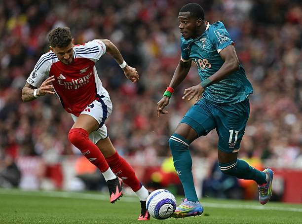 Arsenal thiệt quân trước bán kết lượt về gặp PSG, đau đầu vị trí hậu vệ phải - 2
