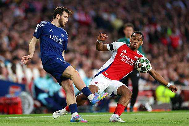 Arsenal thiệt quân trước bán kết lượt về gặp PSG, đau đầu vị trí hậu vệ phải - 1