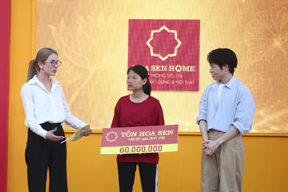 Đức Phúc 3 lần đồng hành cùng Mái ấm gia đình Việt, tặng hơn nửa tỷ đồng cho các em nhỏ mồ côi - 5