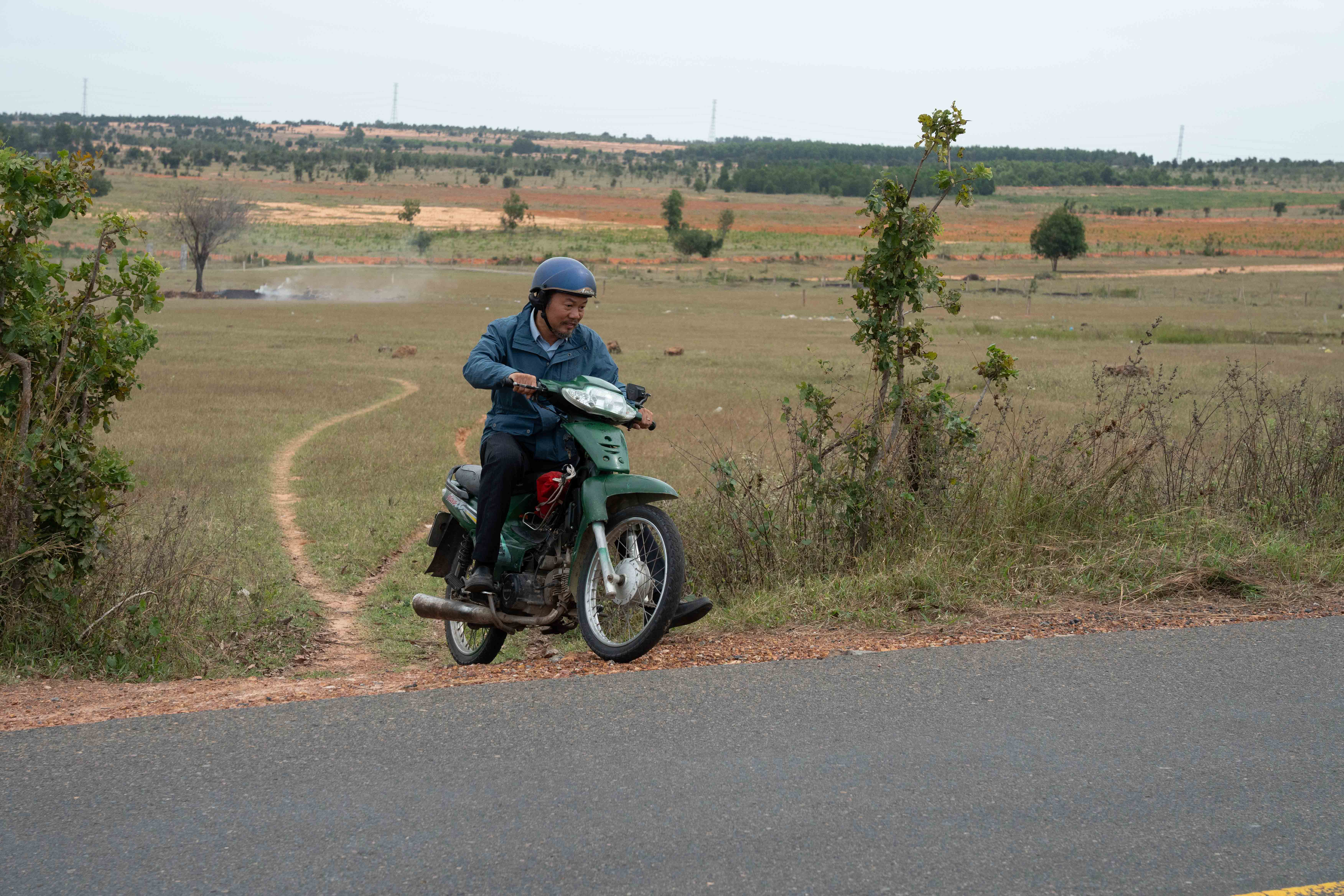 Long Đẹp Trai lấy nước mắt khán giả với vai ông bố trong Lật Mặt 8 của Lý Hải - 5