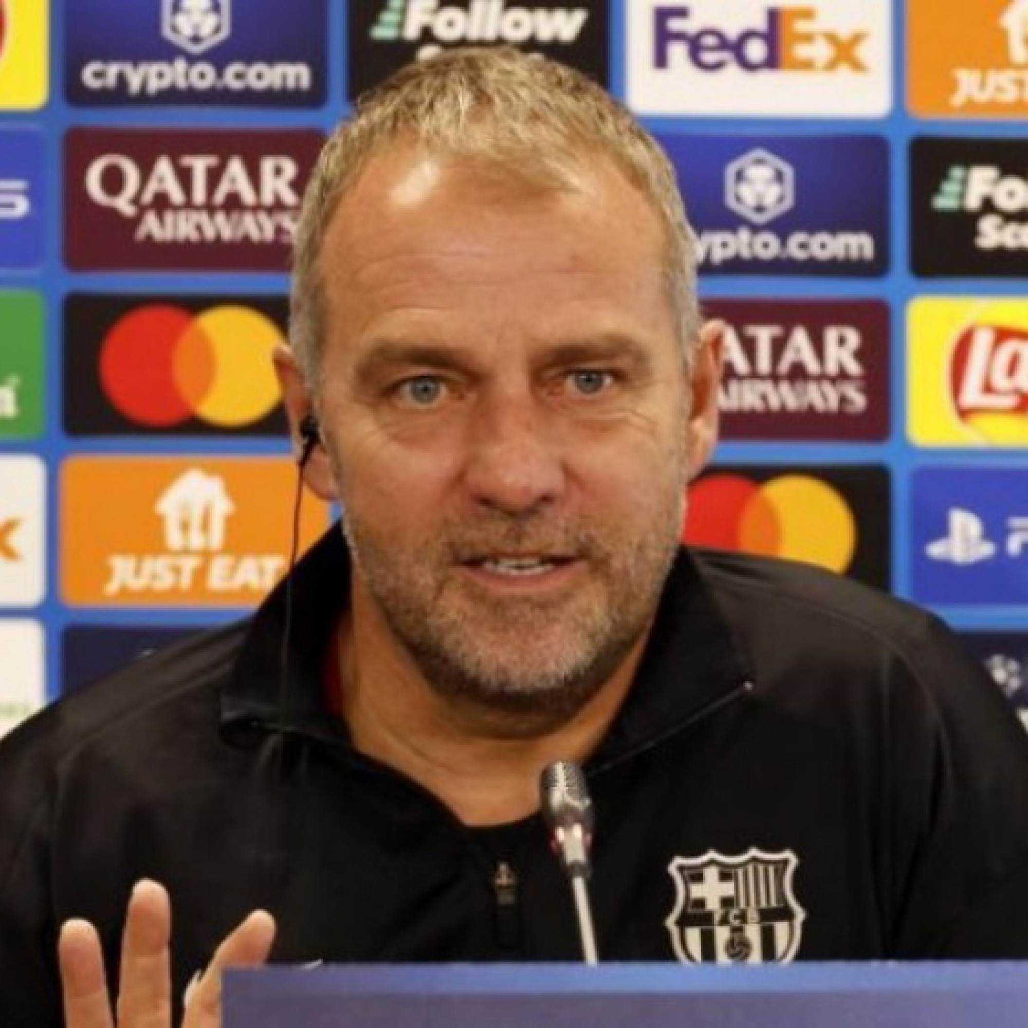  - Hansi Flick không gây áp lực cho học trò, biết cách để Barca đánh bại Inter