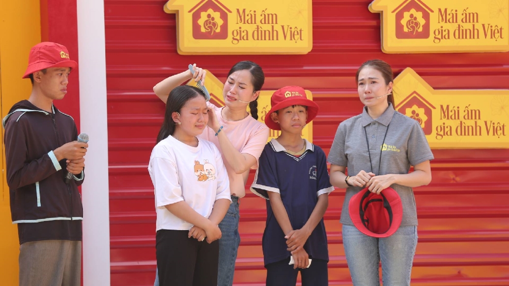 Mái ấm gia đình Việt: Dấu ấn tháng 4 - 9