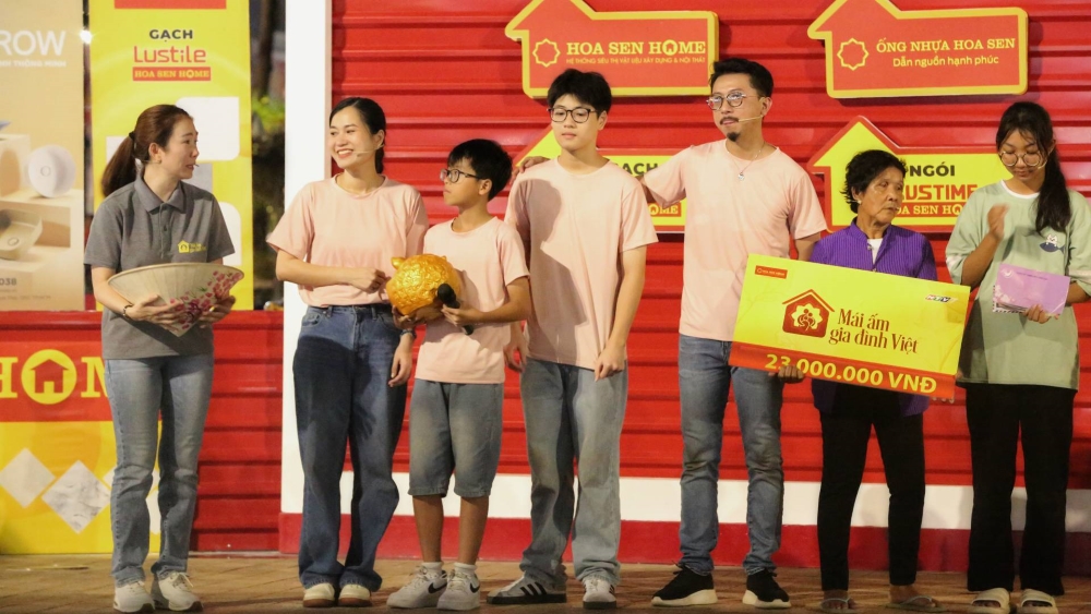 Mái ấm gia đình Việt: Dấu ấn tháng 4 - 11