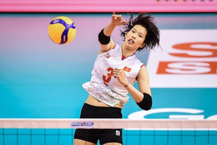 Hoa khôi bóng chuyền VN khoe dáng bên bể bơi, Bích Tuyền “lọt mắt xanh” CLB Nhật Bản - 5