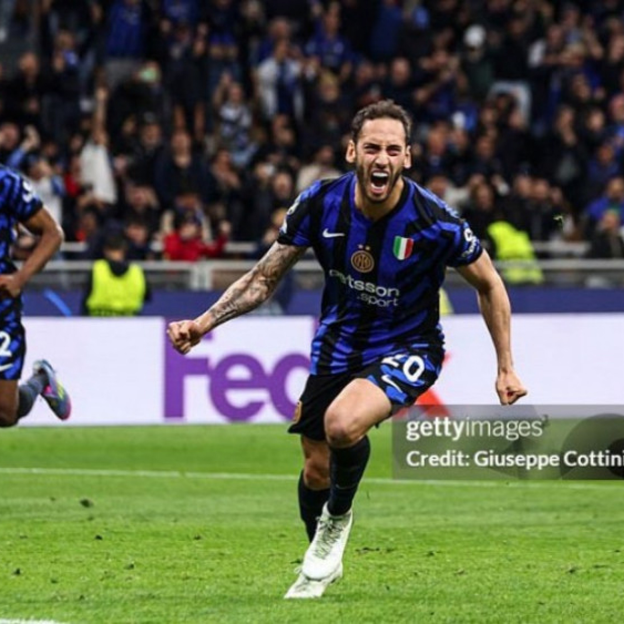  - Bình luận trận Inter Milan - Barcelona