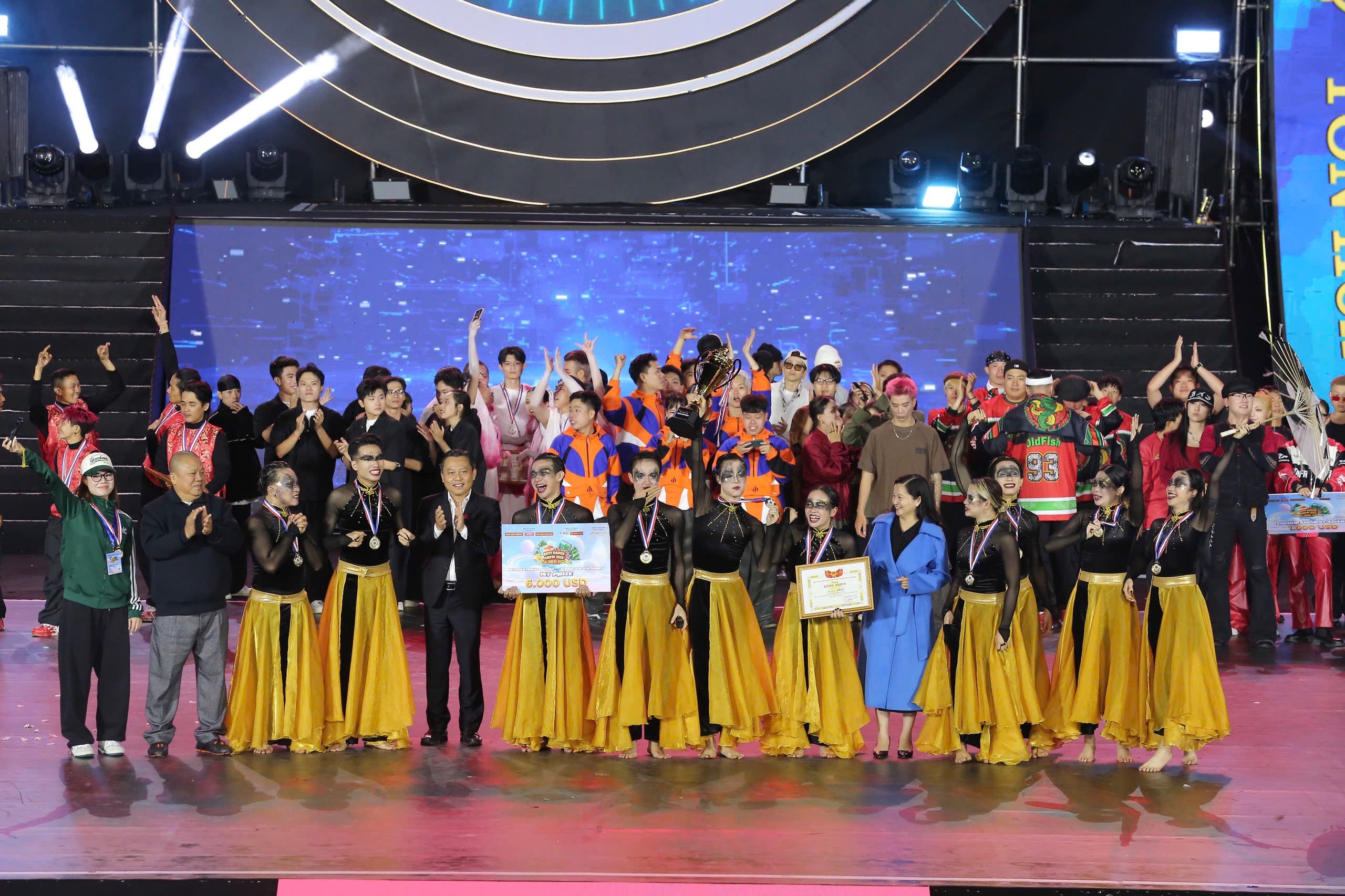 Dalat Best Dance Crew 2025 – Hoa Sen Home International Cup: Vũ đạo Việt Nam khẳng định đẳng cấp quốc tế - 4