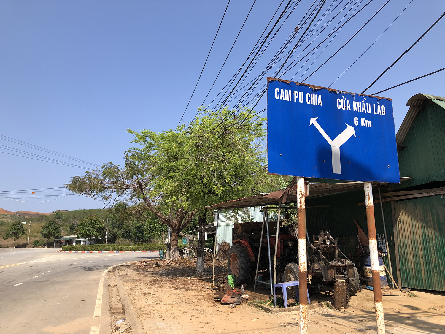Tìm về nơi 'một con gà gáy, cả ba nước đều nghe' - 2