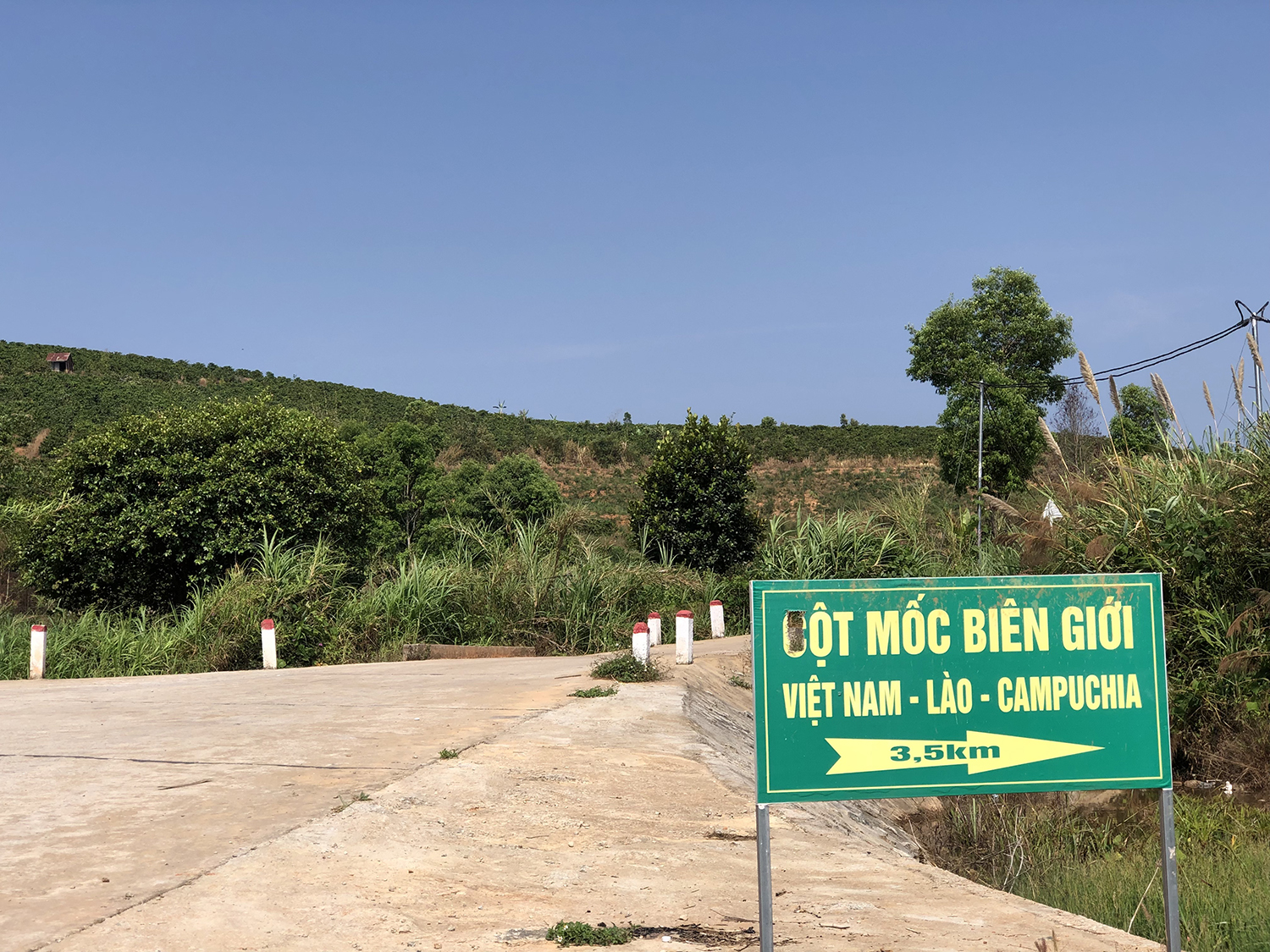 Tìm về nơi 'một con gà gáy, cả ba nước đều nghe' - 5