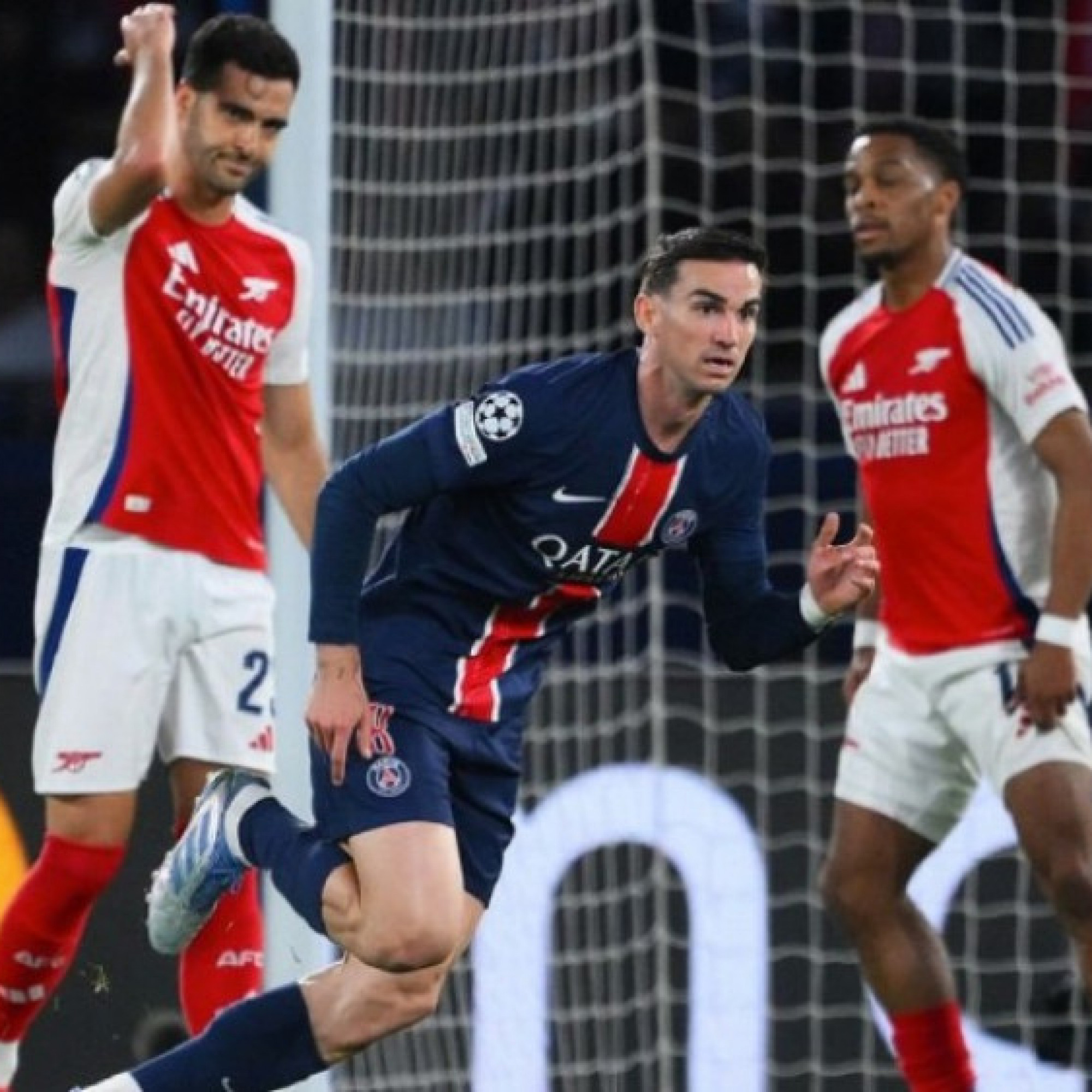  - PSG phản công sắc lẹm: Hàng thủ Arsenal sụp đổ, nhà vô địch EURO vô lê "cháy lưới"