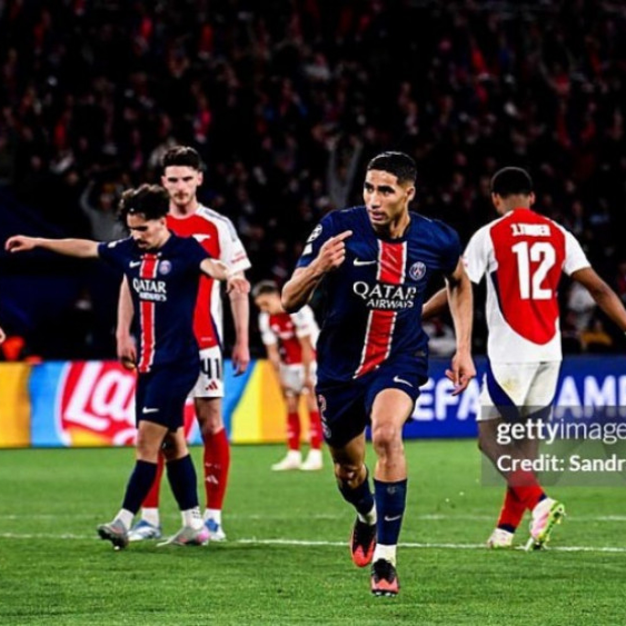  - Báo Anh bóc mẽ lý do Arsenal thua PSG, báo Pháp tự hào chiến tích vào chung kết Cúp C1