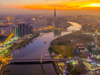  - Ưu tiên sắp xếp bộ máy, thúc đẩy tăng trưởng kinh tế TP.HCM trong tháng 5