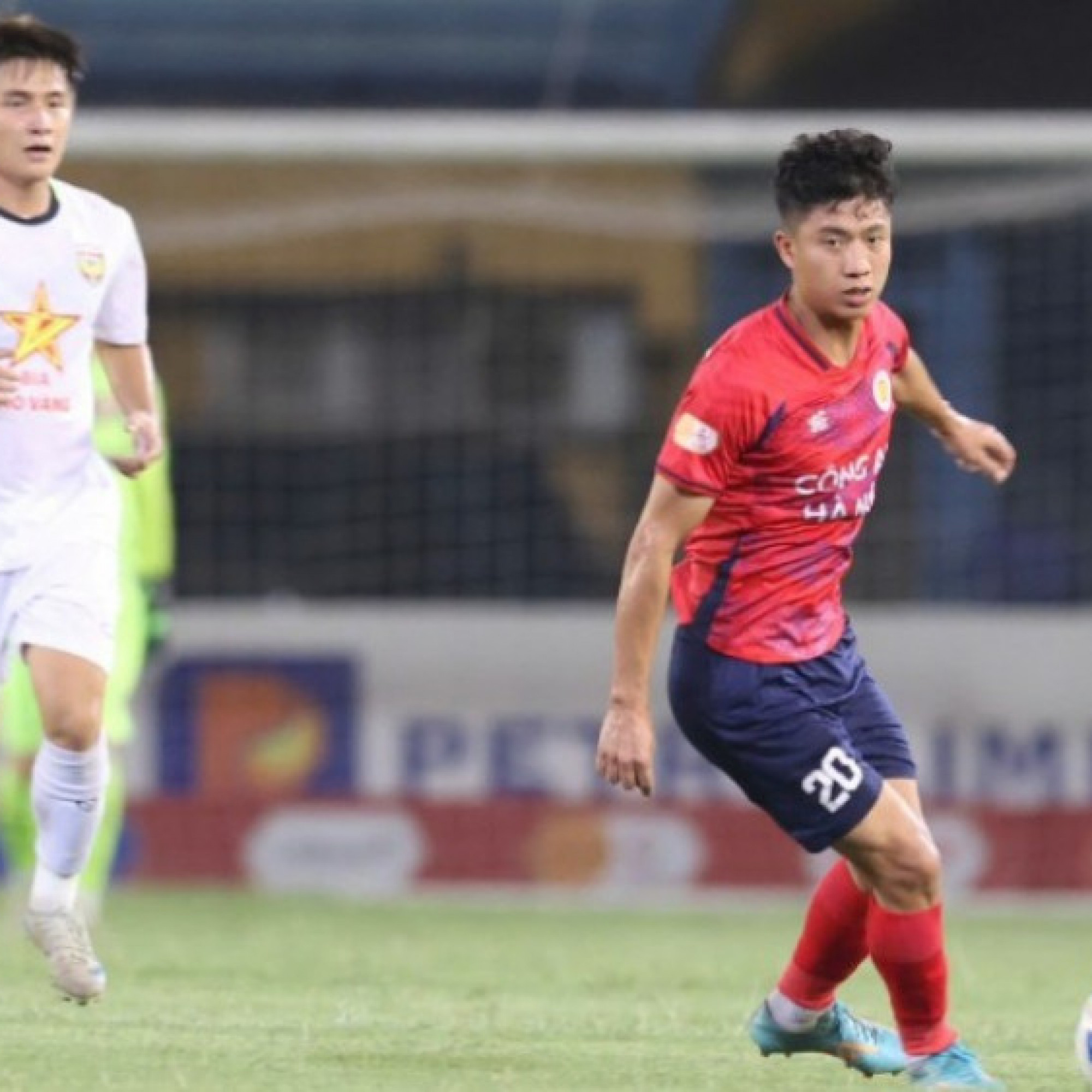  - Video bóng đá Công an Hà Nội - Hà Tĩnh: Nguyễn Filip cứu thua, nỗi nhớ Quang Hải (V-League)