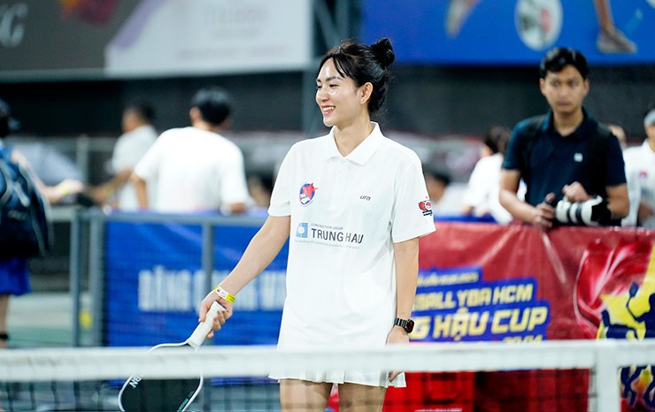Hoa khôi Đặng Yến cùng dàn người đẹp so tài tại giải pickleball YBA HCM 2025 - 13