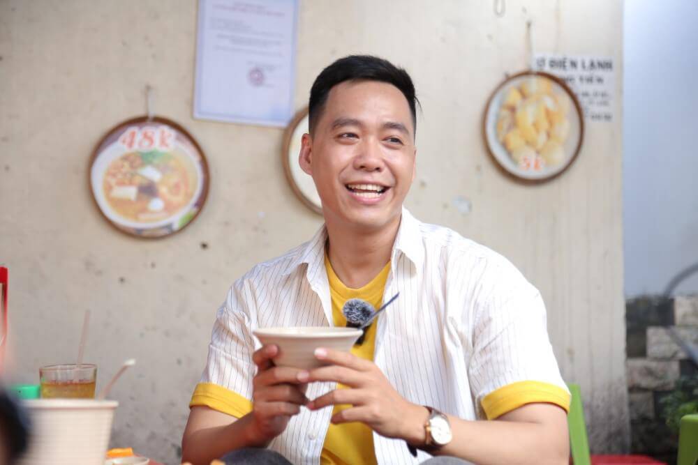 Chen Ru Lu cùng Bỏng Ngô Mario khám phá các quán bánh canh tại quận 5, TP.HCM - 2
