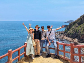 - Vi vu khám phá nét đẹp bốn tỉnh duyên hải miền Trung