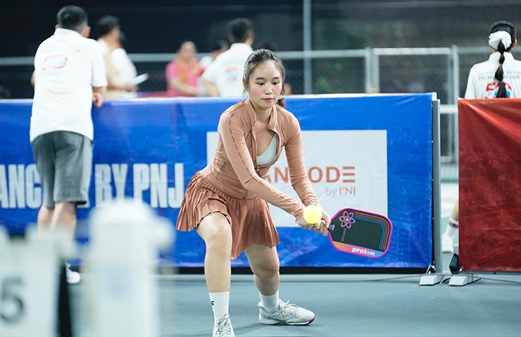 Hoa khôi Đặng Yến cùng dàn người đẹp so tài tại giải pickleball YBA HCM 2025 - 9