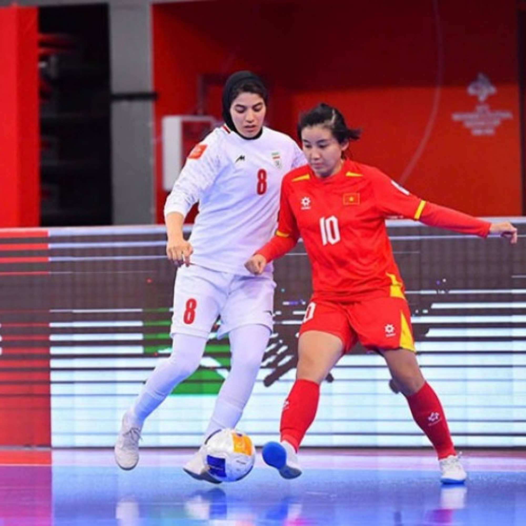  - Video bóng đá futsal nữ Việt Nam - Iran: So tài đương kim vô địch, bản lĩnh đoạt vé (Futsal châu Á)