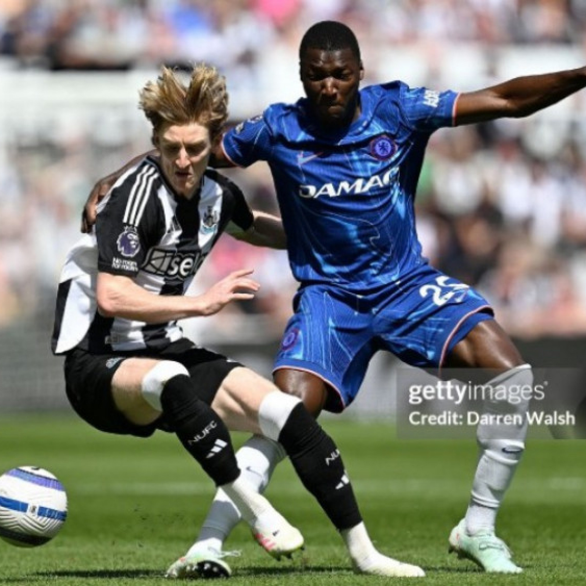  - Video bóng đá Newcastle - Chelsea: Đòn đau phút thứ 2, thẻ đỏ tai hại (Ngoại hạng Anh)