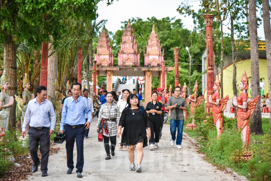 Nông thôn chuyển mình: Du lịch xanh và bài toán phát triển bền vững - 15