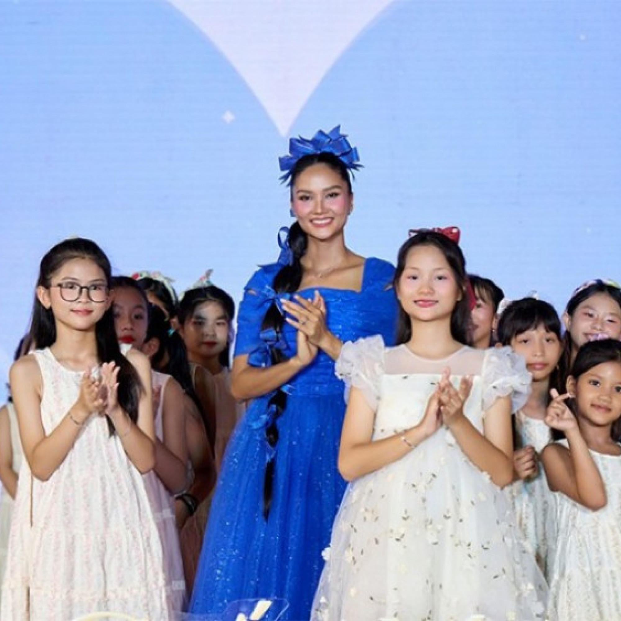  - Ngày hội “Giấc Mơ Lọ Lem” tại Cần Thơ thu hút hơn 2000 người tham dự
