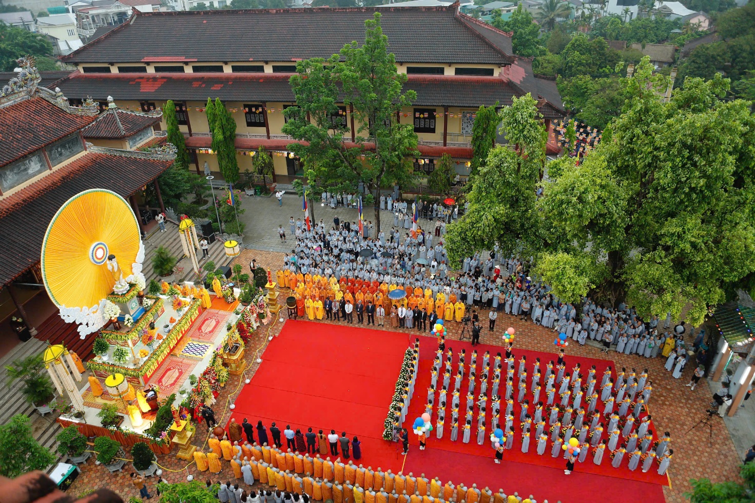 Huế trang nghiêm cử hành Đại lễ Phật đản Phật lịch 2569 - 1