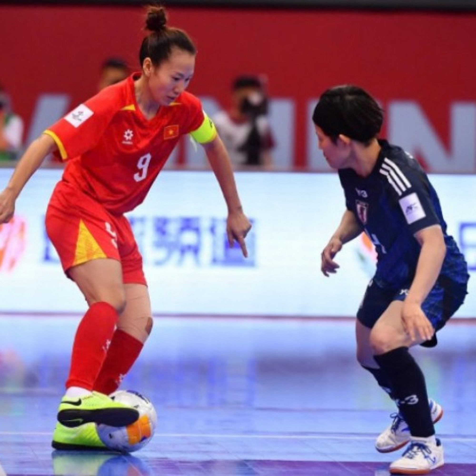  - Video bóng đá futsal nữ Việt Nam - Nhật Bản: Nỗ lực đến cùng, "người nhện" xuất sắc (giải châu Á)