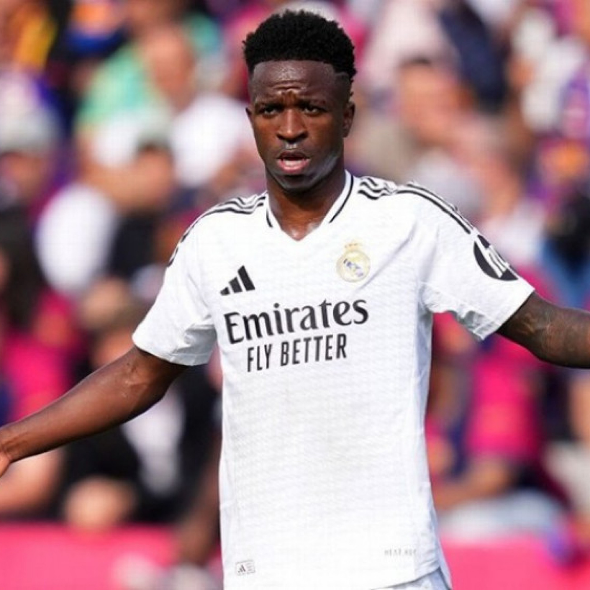  - Vinicius "xuống nước" đòi 30 triệu euro/mùa, Real Madrid chơi rắn đến cùng