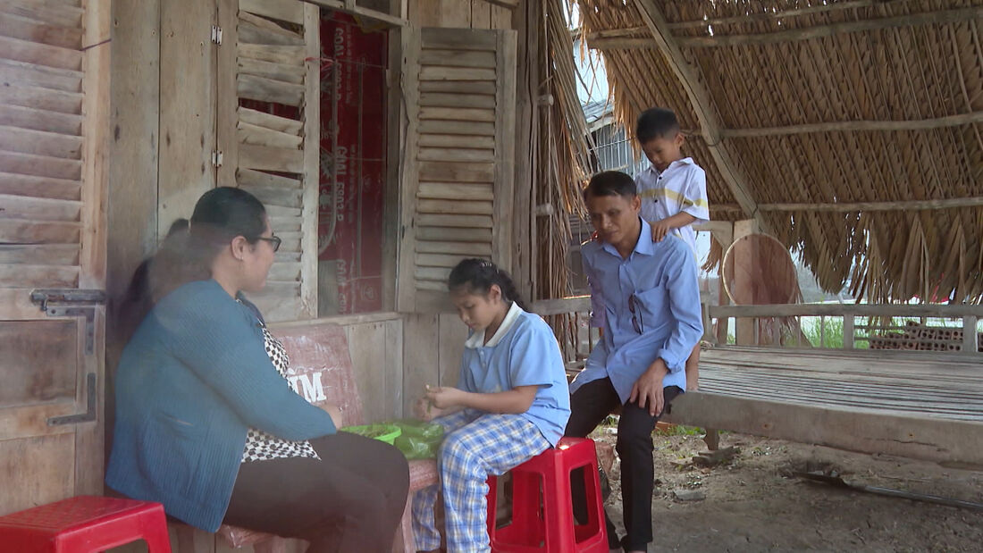Thần Tài Gõ Cửa: Cảm động câu chuyện đôi vợ chồng khiếm thị và cuộc sống đầy thử thách - 1