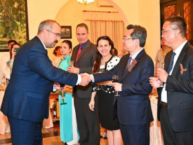  - TP.HCM tăng cường hợp tác với các địa phương của Nga