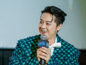  - Thanh Duy bật khóc, tiết lộ tổn thương vì những chỉ trích khi làm dragqueen