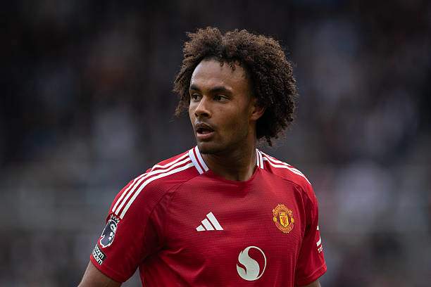 Chuyển nhượng châu Âu: Zirkzee có mối “ngon” hơn MU, thần đồng Đức bất ngờ thăm Liverpool - 3