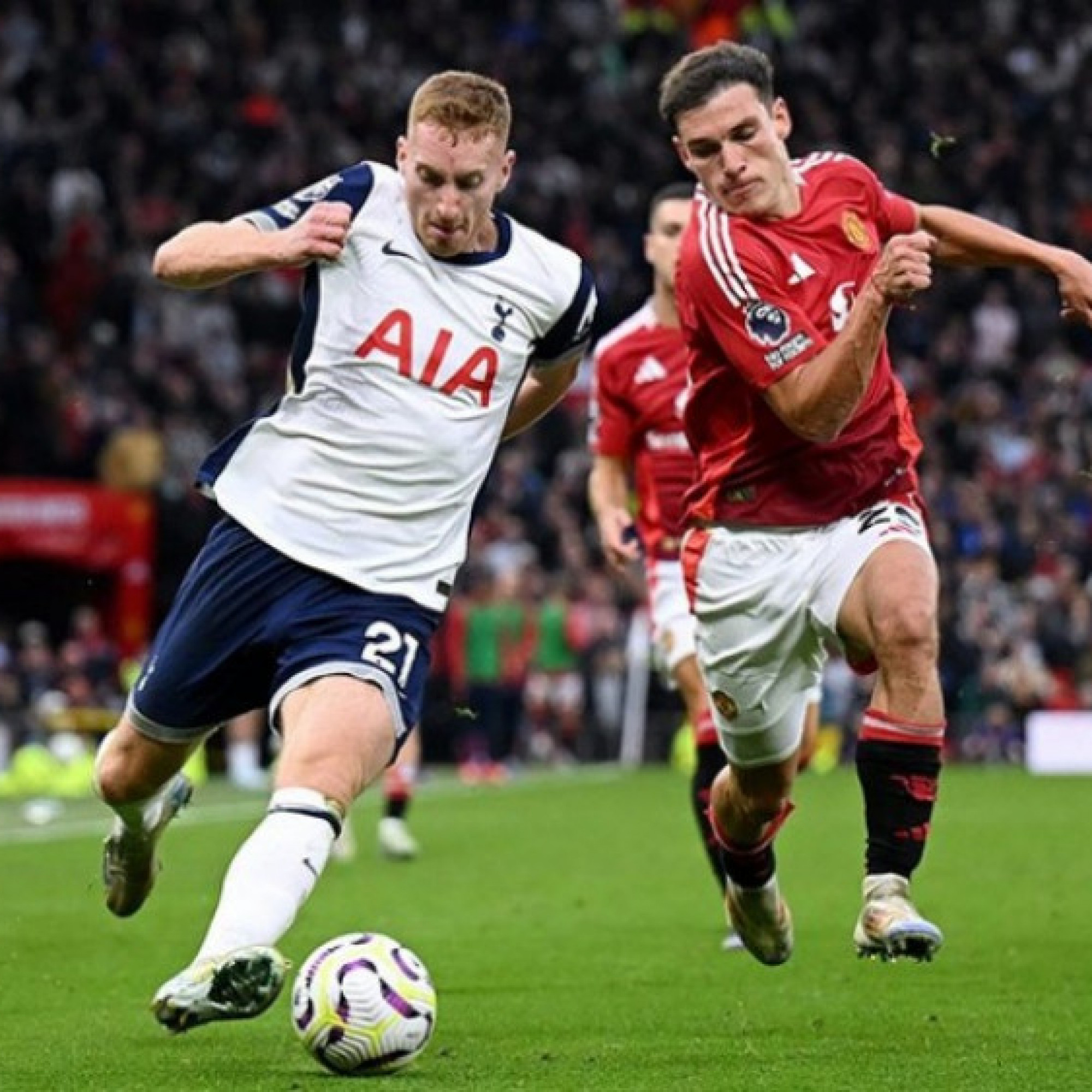  - "Cơn ác mộng" của MU chấn thương, nguy cơ lỡ chung kết Europa League