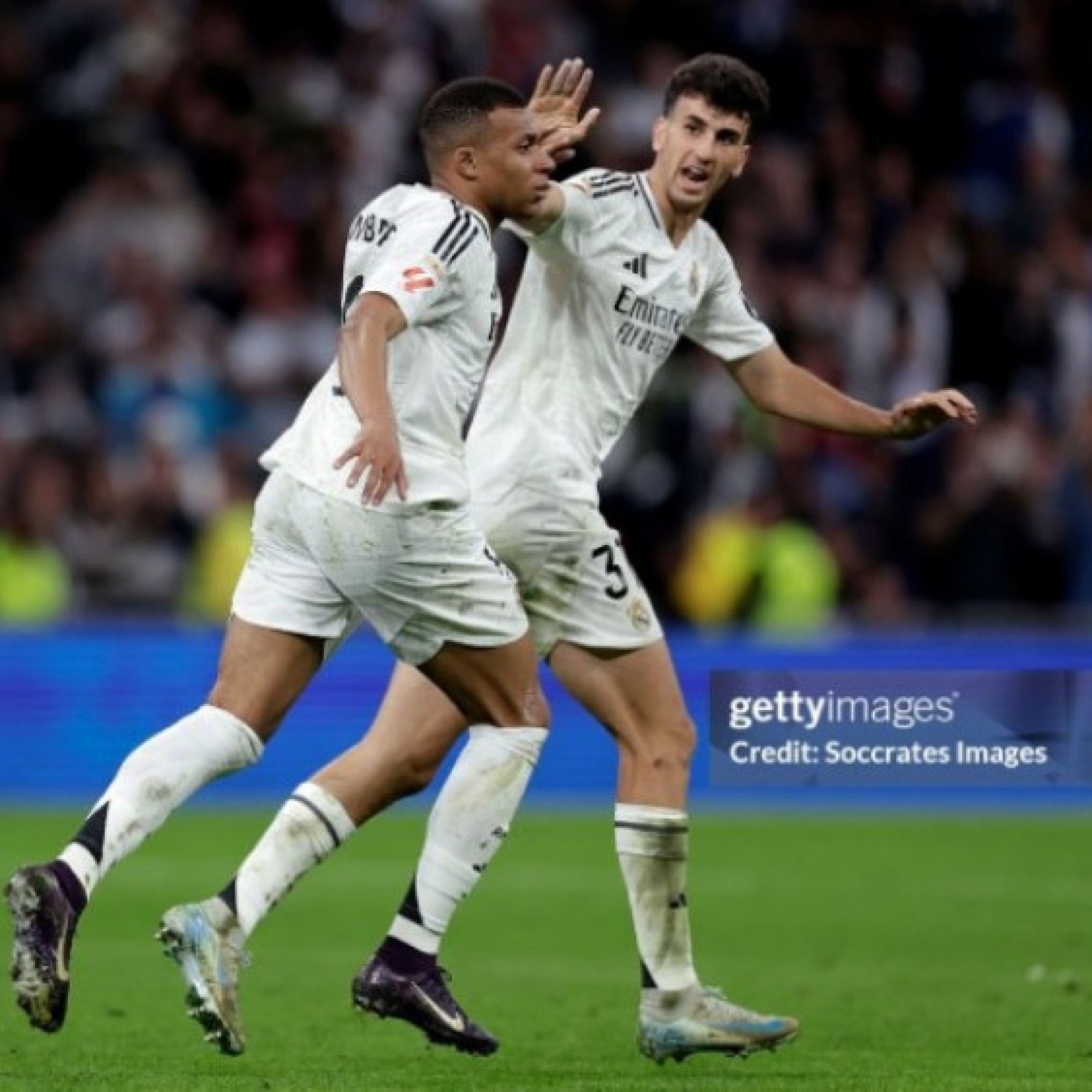  - Nóng bảng xếp hạng La Liga: Real thoát hiểm giây cuối, Barcelona vẫn phải chờ