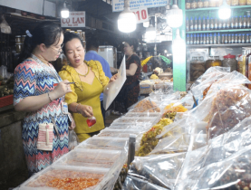  - TP.HCM tăng cường kiểm soát thực phẩm không rõ nguồn gốc, kém chất lượng